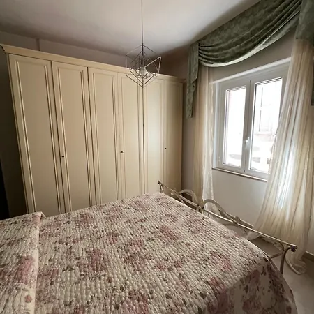 Bouganville Casa Ambiente Climatizzato Con Wi Fi * ピネート