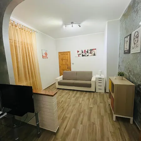 Bouganville Casa Ambiente Climatizzato Con Wi Fi بينيتو