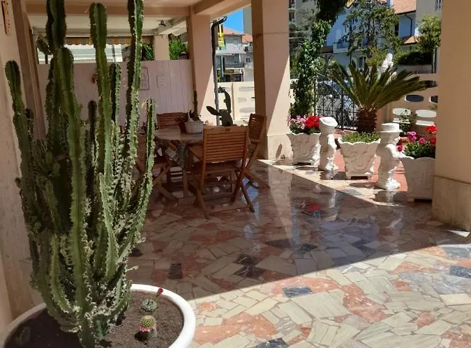 Bouganville Casa Ambiente Climatizzato Con Wi Fi Appartement *