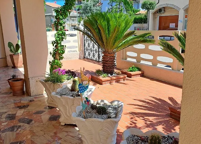 Bouganville Casa Ambiente Climatizzato Con Wi Fi * Pineto